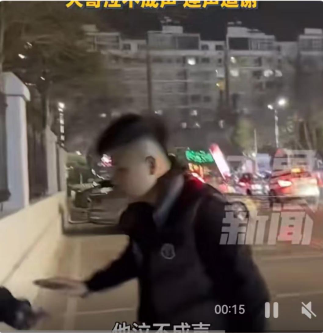 近日，山西运城的一段视频在网络上掀起了不小的波澜。视频的发布者是当地一位姓王的先