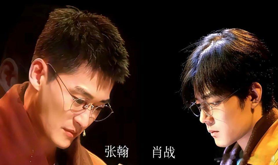 《如梦之梦》的主演换了。肖战因为档期退场，接棒的是张翰。同一个角色，换个磁场，整