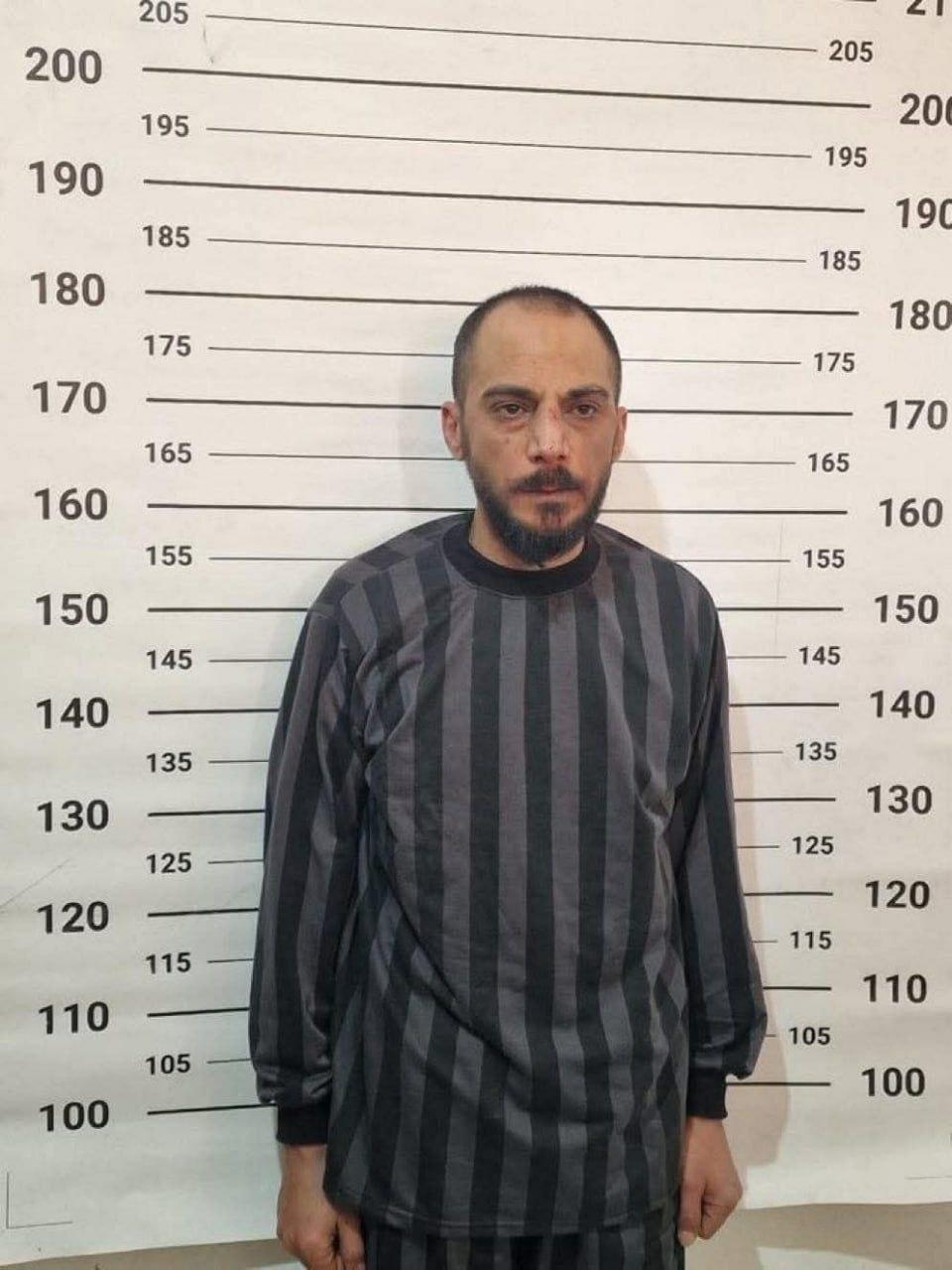 叙利亚：内政部公布了对塔达蒙大屠杀主犯阿姆贾德·优素福的追捕详情。去年9月发起的