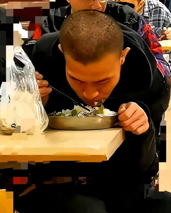 惊！大家都在好奇的韦神，一月工资到底有多少？现在答案来了！北大助理教授韦神，每月
