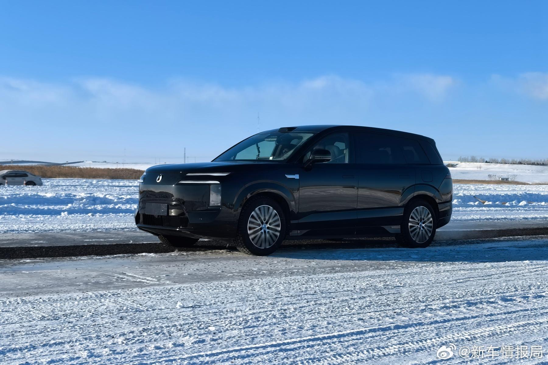 当大多数人选择在寒冬“猫冬”时，我们跟随腾势，深入封冻的呼伦贝尔。融合了极限冰面