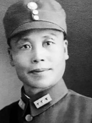 蒋介石晚年曾言：“我之所以会失去江山，罪魁祸首只有一个人，”这人是谁，为什么蒋介
