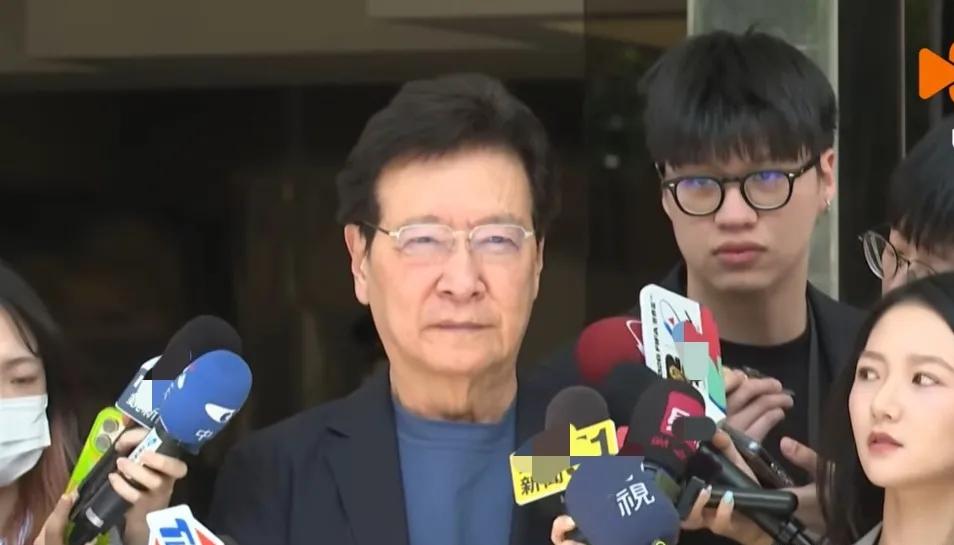 赵少康赌错了，开始学乖了，赵少康称，“你要跟大陆维持一个友善的关系、维持一个沟