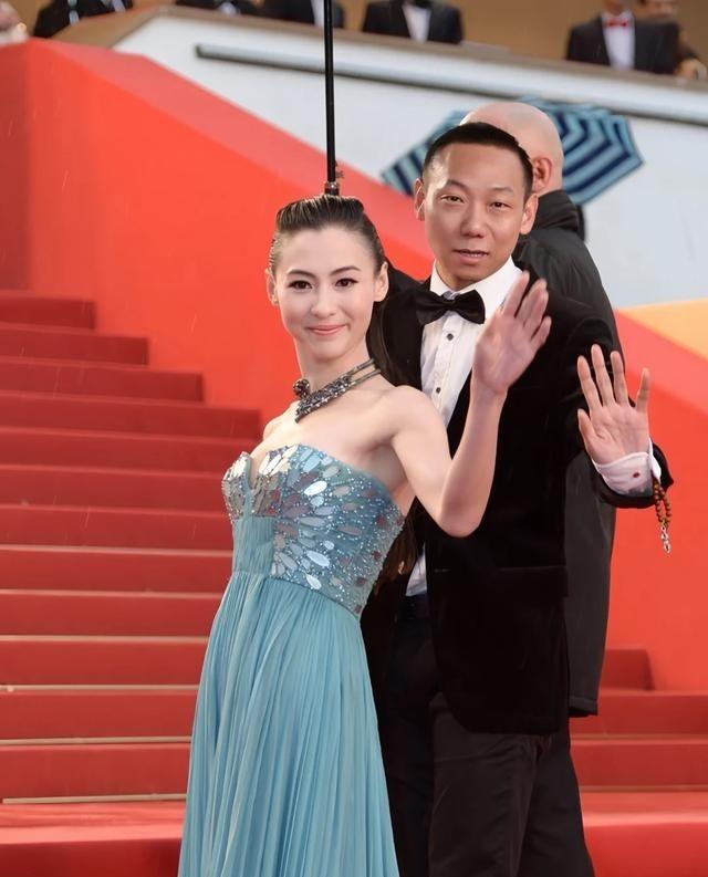 张柏芝和前经纪人余毓兴的官司捋清楚了，张柏芝被坑得好惨。14年前，张柏芝《河东狮