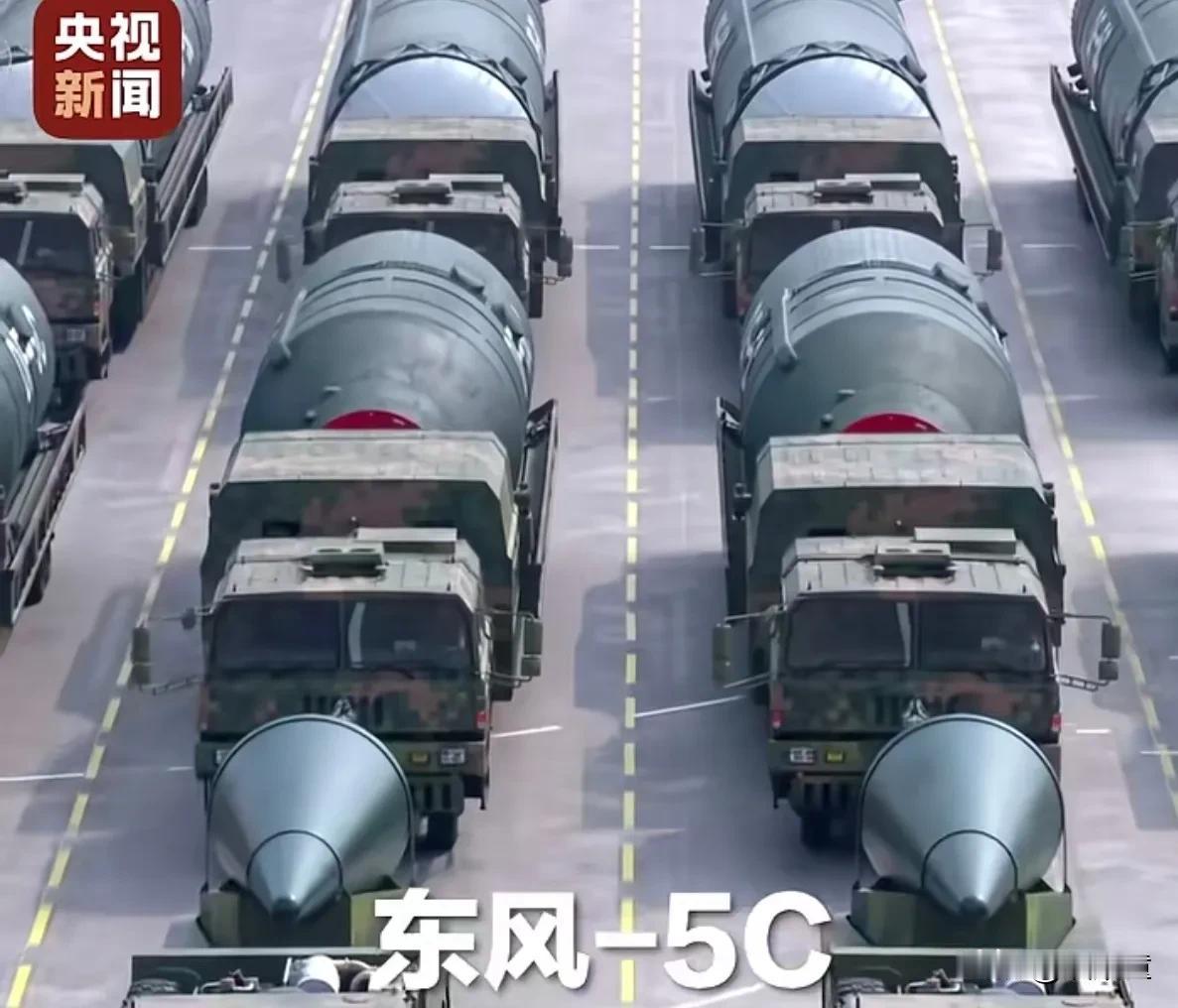 很多人好奇，这次阅兵是把家底都露出来了吗？有知情人含蓄透露，这次阅兵还是保守了