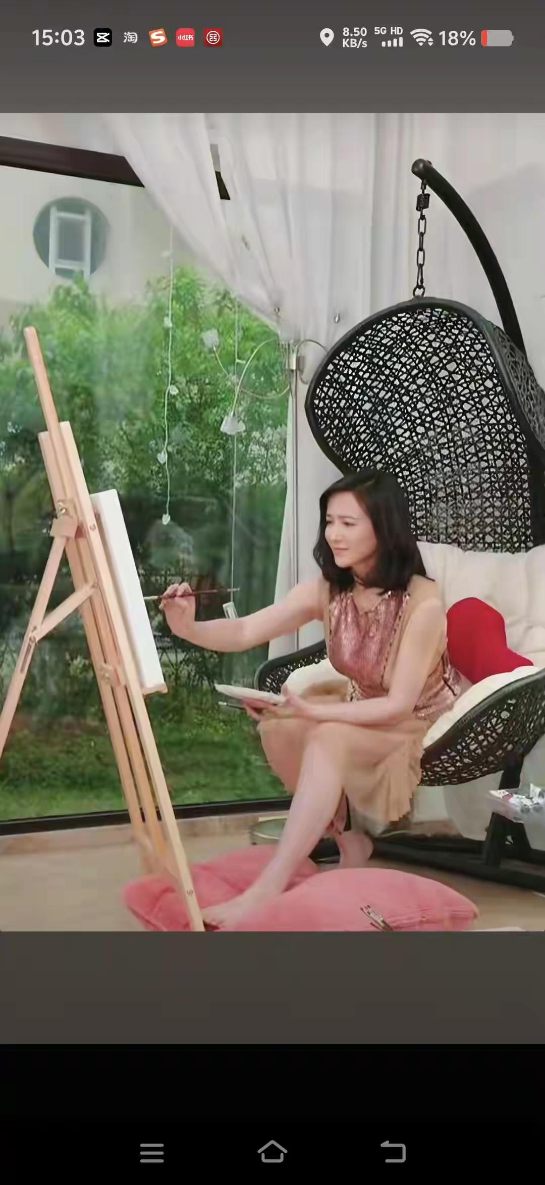 生命在质不在量，何晴61岁人生里。有事业，有过两情相悦的爱情，还有帅气的儿子，也