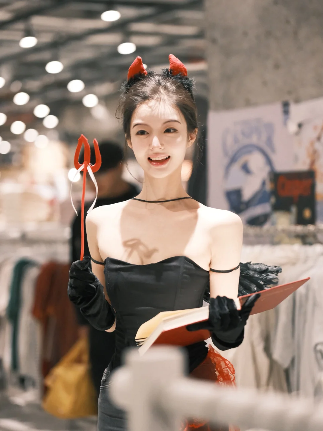 万圣节的意义就是激发起所有人的生命力吧！