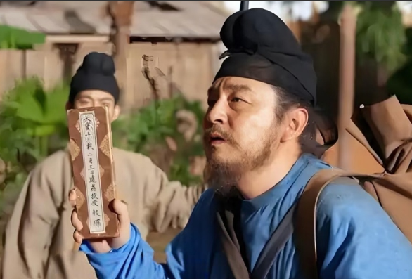 《长安荔枝》开演没多久，我就发现了一个疑惑点。就是这部戏，似乎把古代的岭南拍