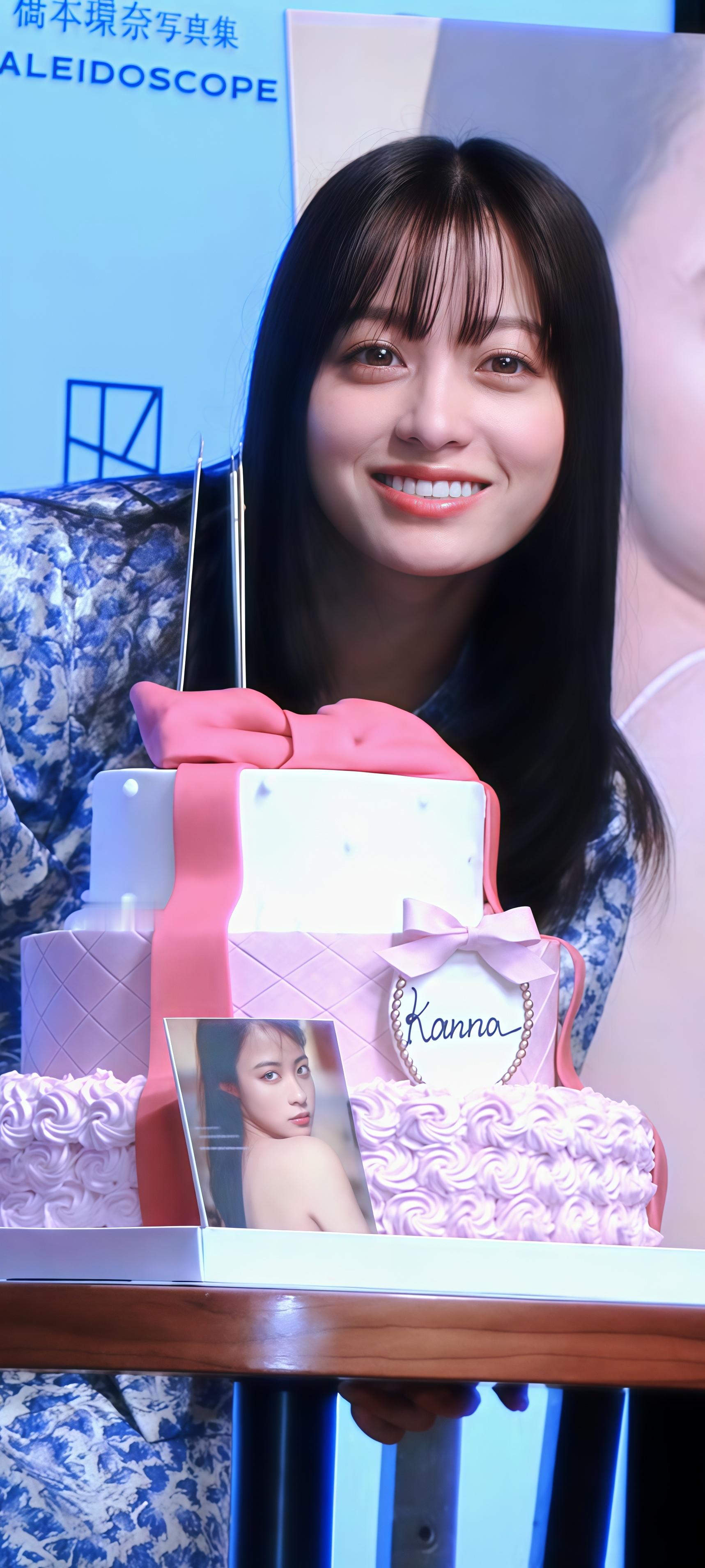 桥本环奈蓝色系可爱壁纸女神真的超级漂亮可爱啊！​​​​