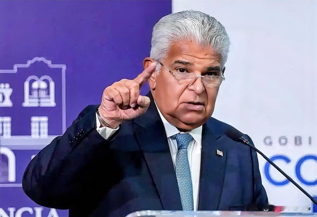 巴拿马这出戏，演得实在太拙劣，简直是在侮辱大家的智商。1月29号判决刚出