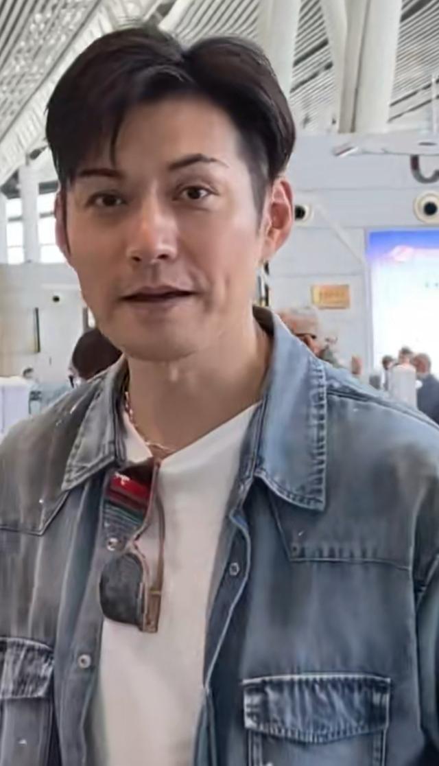 严屹宽到底哪里帅？我从小看他剧长大，真没觉得惊艳。比起他，我更喜欢吴建豪那种痞帅