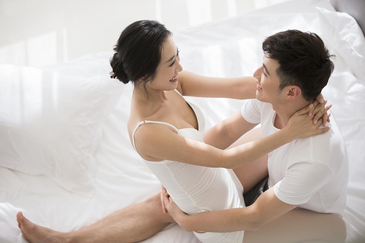 夫妻相处之道：五多，三少，四不要！四不要:1、不要和别的异性越界所有的背