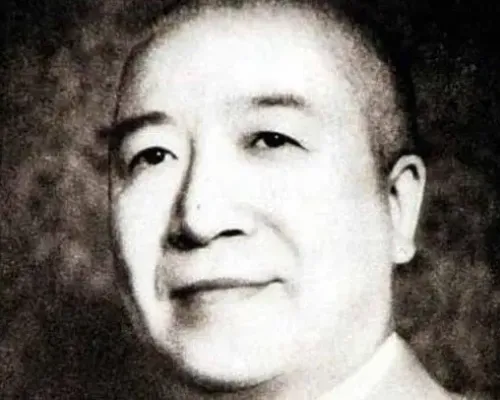 1938年正月十五日，有几名日本兵冲进大汉奸陶保晋的家中，欺辱了他的姨太太和女儿