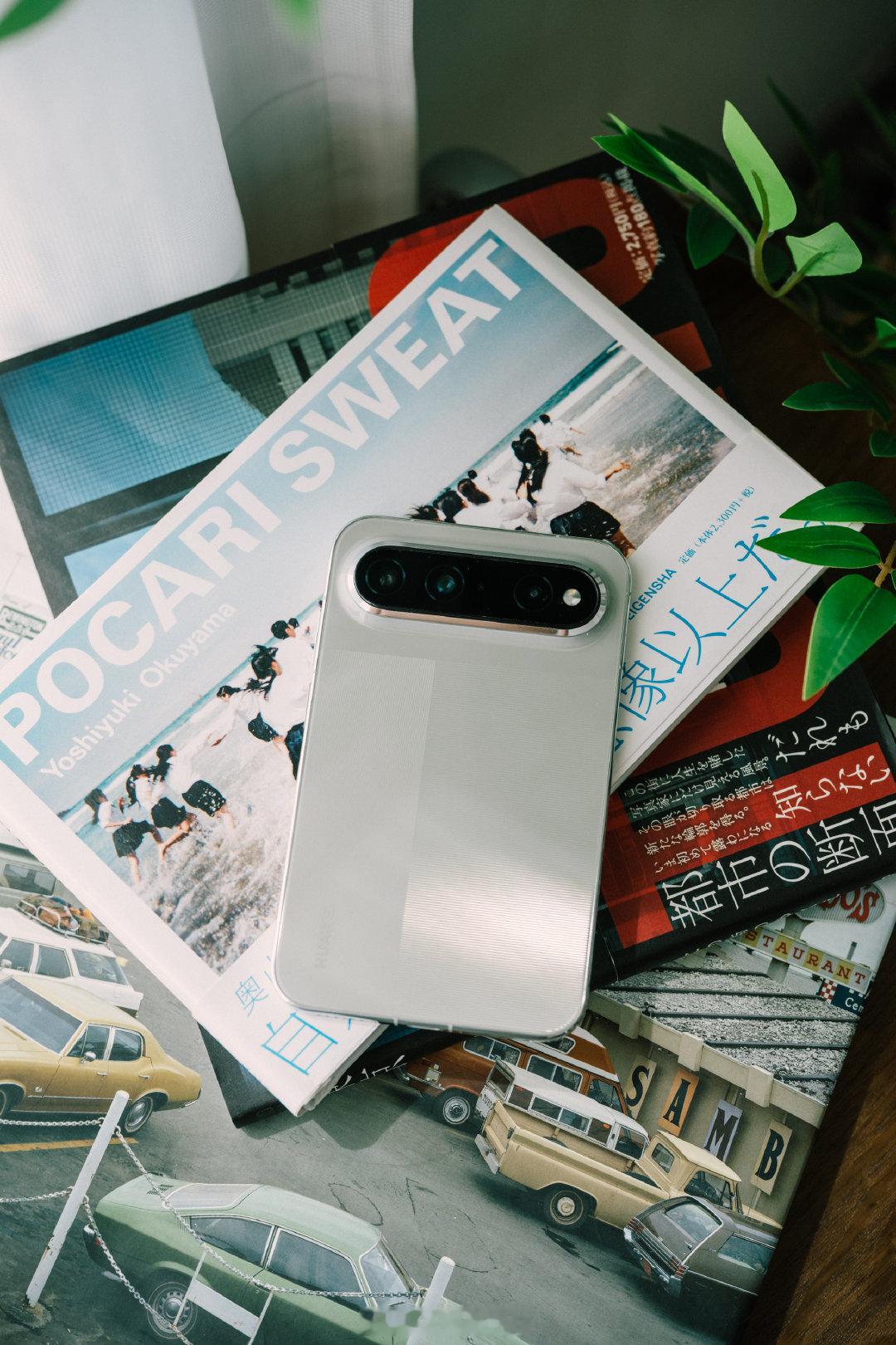 [害羞]以防你们不知道我的#华为PuraXView#是我最喜欢的亚麻灰色#华为阔直板##阔直板满阔的