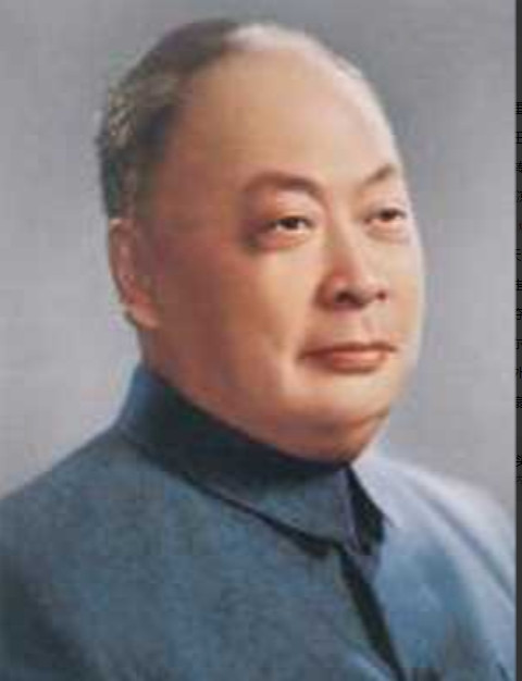 1972年陈毅病逝，悼词出现“有功有过“4字，毛主席看后直接划掉了！ 197