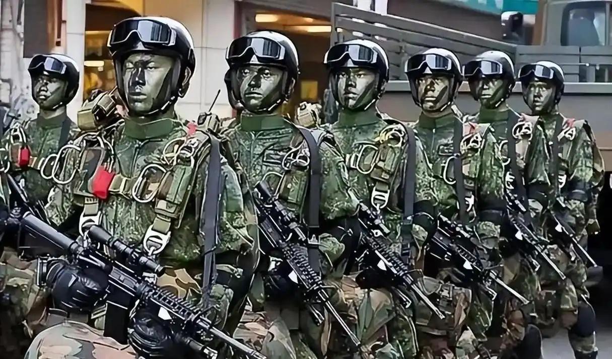 为什么解放军唯独紧盯台军333旅？不是因为它强，是因为它欠了滔天血债！这笔账