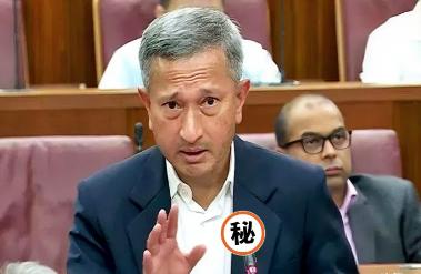 新加坡急了。在东盟的会上，外长几乎是拍着桌子，让中国“尊重”马六甲的地位。翻