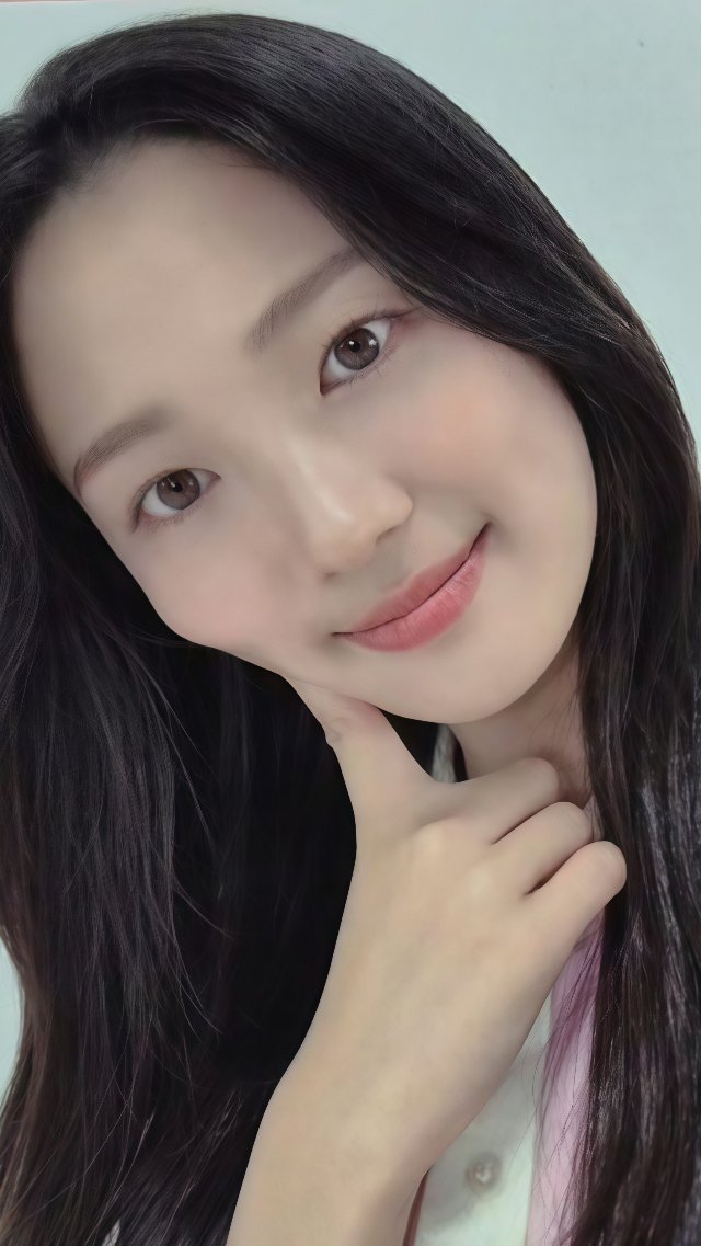 收藏了一些女神漂亮的小卡壁纸公主的自拍都好可爱好漂亮啊啊！专栏·LOVE
