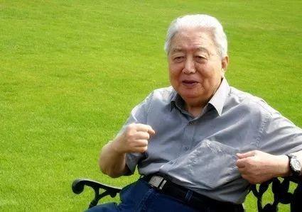 “我们上当了！”2001年，美国一招让我国堆积如山的己内酰胺产品变成废品，中石化