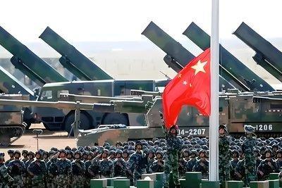 沉默已久的外媒，终于忍不住！对我国阅兵进行分析，强调了歼-20S。我国的阅兵仪式
