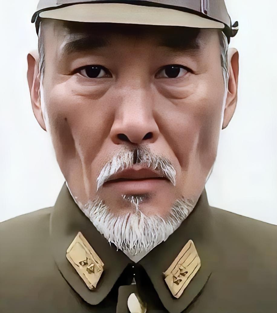 看过电影《731》的人都会对石井四郎恨得牙痒痒的，想不到角色扮演者是一个真正日人