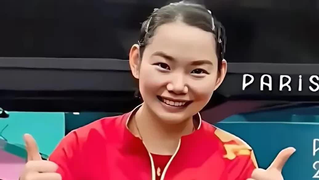 是姐妹情深重要，还是尊重事实重要？佳佳这一步，踩碎的哪是赛场的平静，是那