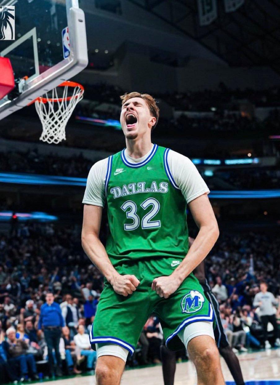 OMG！弗拉格打出了生涯最佳一战！！！——全场出战39分钟——29投20中，三分