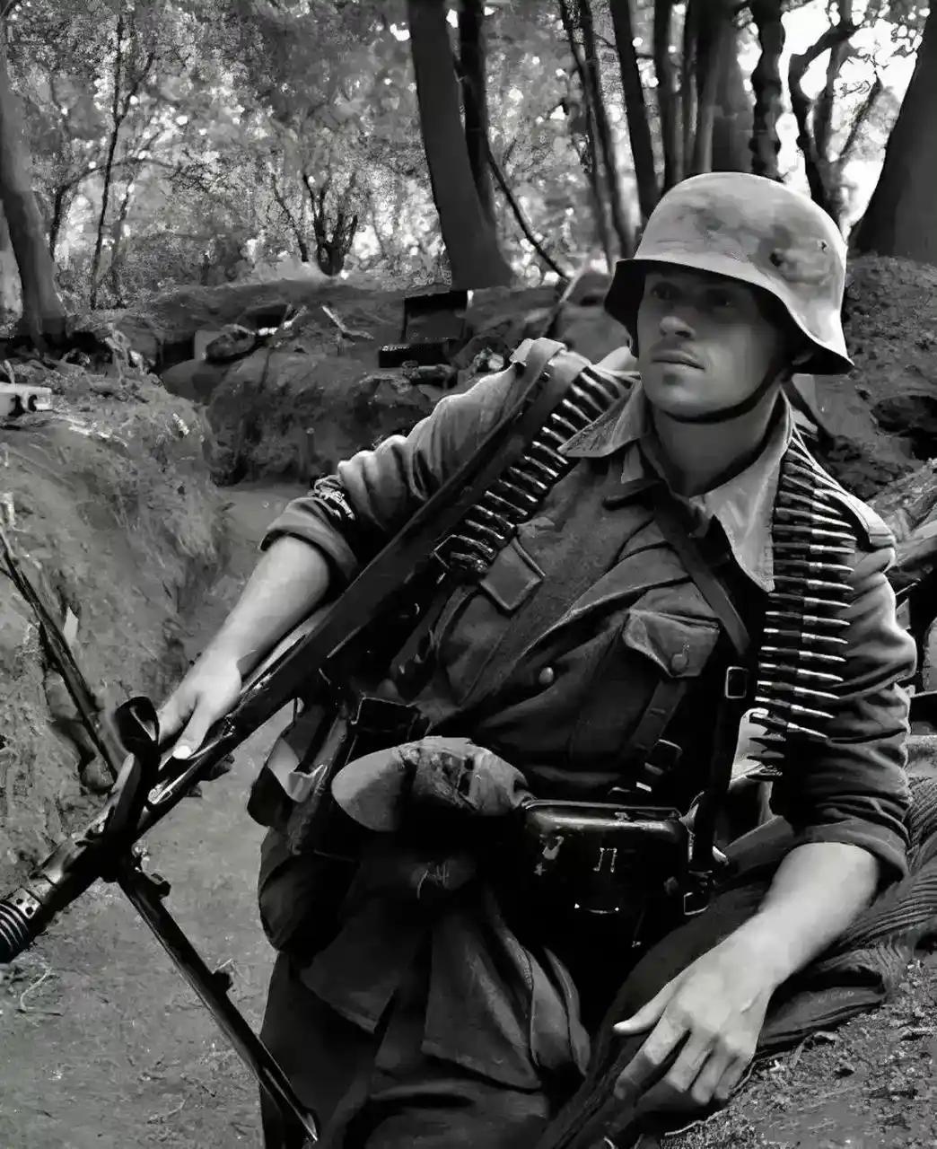 强大德军成片冻死在莫斯科时，为何不烧树木取暖？苏联人做法很绝咱先掰扯个颠覆