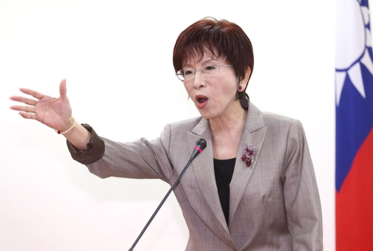 洪秀柱一句话让“台独”集体沉默！不是大陆要统一台湾，是台湾本来就是中国的！割让给
