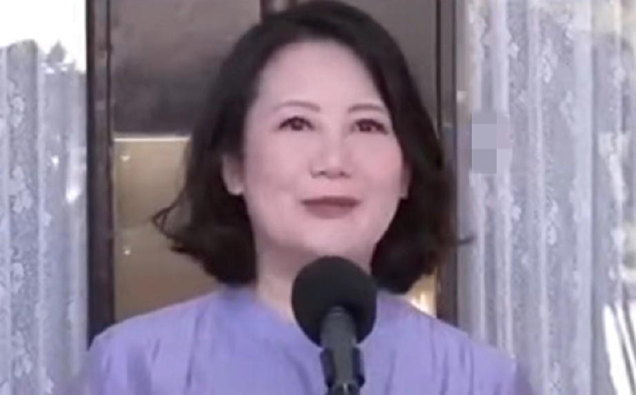 民进党团已卸任干事长吴思瑶昨天表示：“今天是我担任民进党团干事长第575天，也是