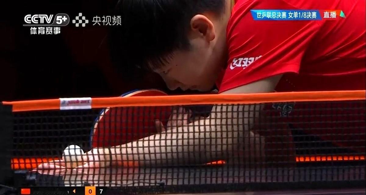 昨晚那场4-0，是中国乒乓一次痛苦的“胜利”。莎莎速胜大迪，晋级决赛。球迷却
