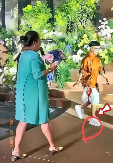终于弄明白为什么金龟子要在女儿婚礼上穿大裤衩了不是因为她想要跟别人与众不同