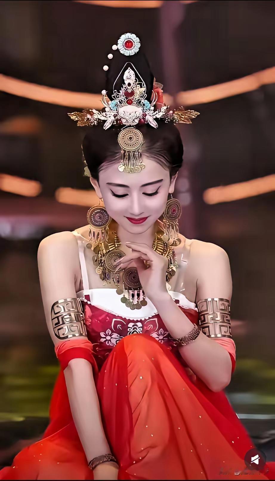 许家印已经判无期，白珊珊会去探望吗？作为前任老板，毕竟有知遇重用之恩，于情于
