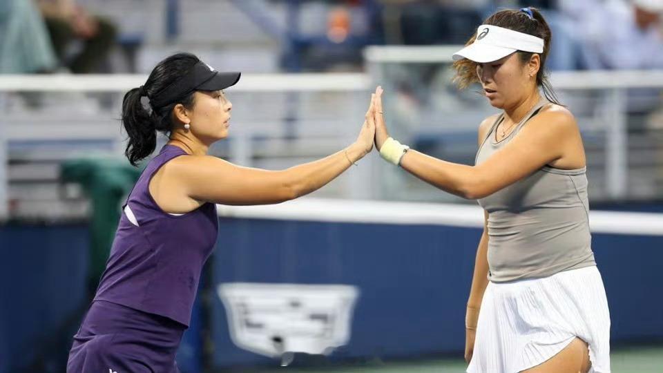 首尔WTA500双打名单斯楚尔斯🇳🇱/穆哈迈德🇺🇸佩雷兹🇦🇺/帕诺娃