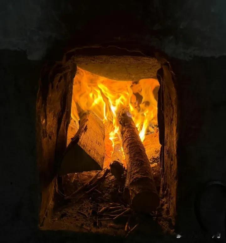 其实吧，男人可以不为女人活，女人可以不为男人活，父母可以不为孩子活，孩子也可以不