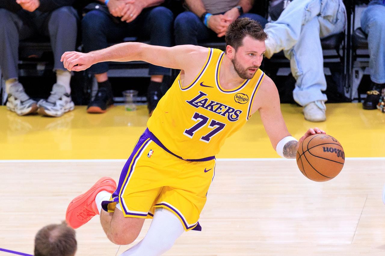 2020年后NBA得分榜：1、东契奇——13292分2、字母哥——127