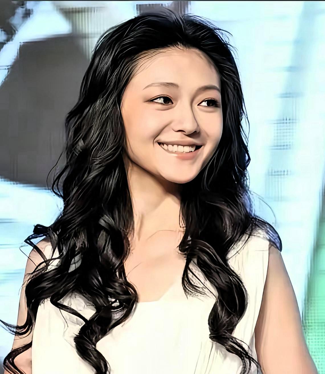 大S，之前多风光啊，现在呢，结了婚，好像不太一样了。她老是跟前夫吵架，你说图啥呢