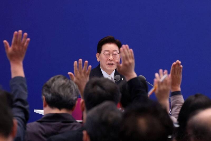 选票不足引发争议李在明批评“严重损害韩国民主声誉”启动全国调查海外新鲜事韩