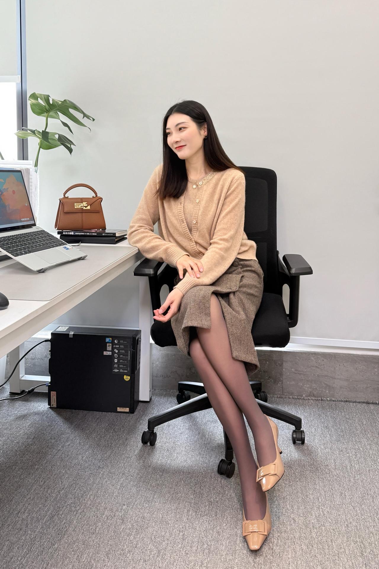 领导的穿搭｜今天是温柔的气质风～温柔气质～