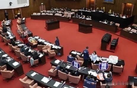 军购条例今将表决蓝白达共识拟提近8千亿元立院长韩国瑜今（8日）四度针对军购