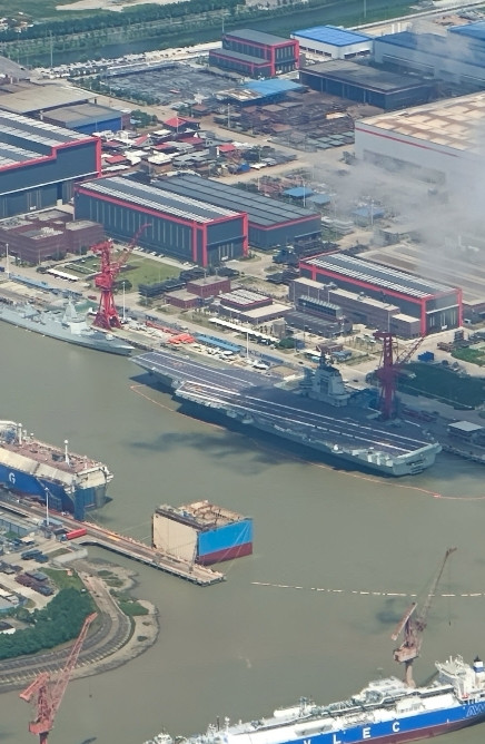 福建舰已经58天没有出海了，上次间隔时间为48天，而最长的间隔发生在第6次和第7