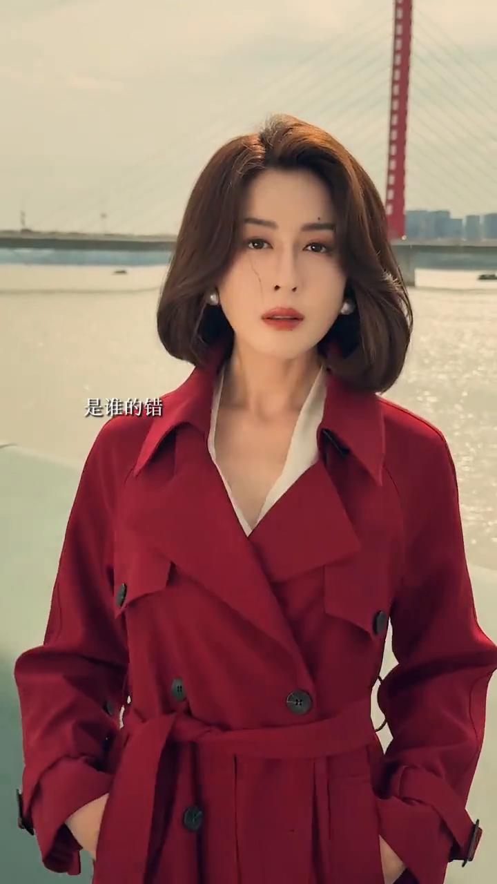 别再说是谁的错，让一切成灰。除非放下心中的负累，一切难以挽回。