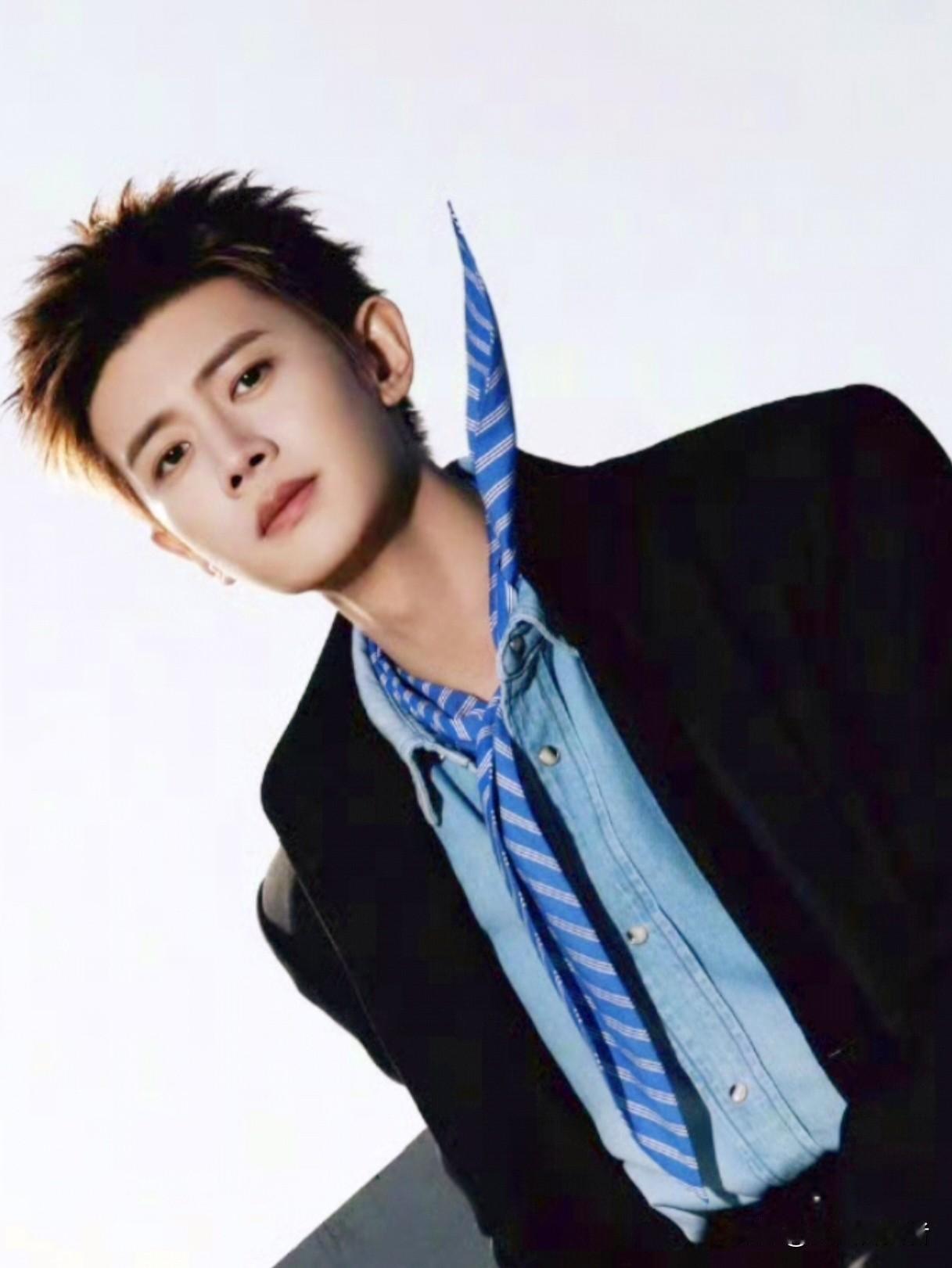 我的天啦！炸裂💥，有关于任嘉伦的这个消息，我怎么才知道❗❗❗刚刚刷到一张图片