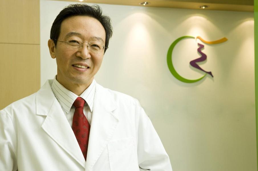 服用抗生素导致咽炎加重? 专家教你一招治愈, 摆脱慢性咽炎!