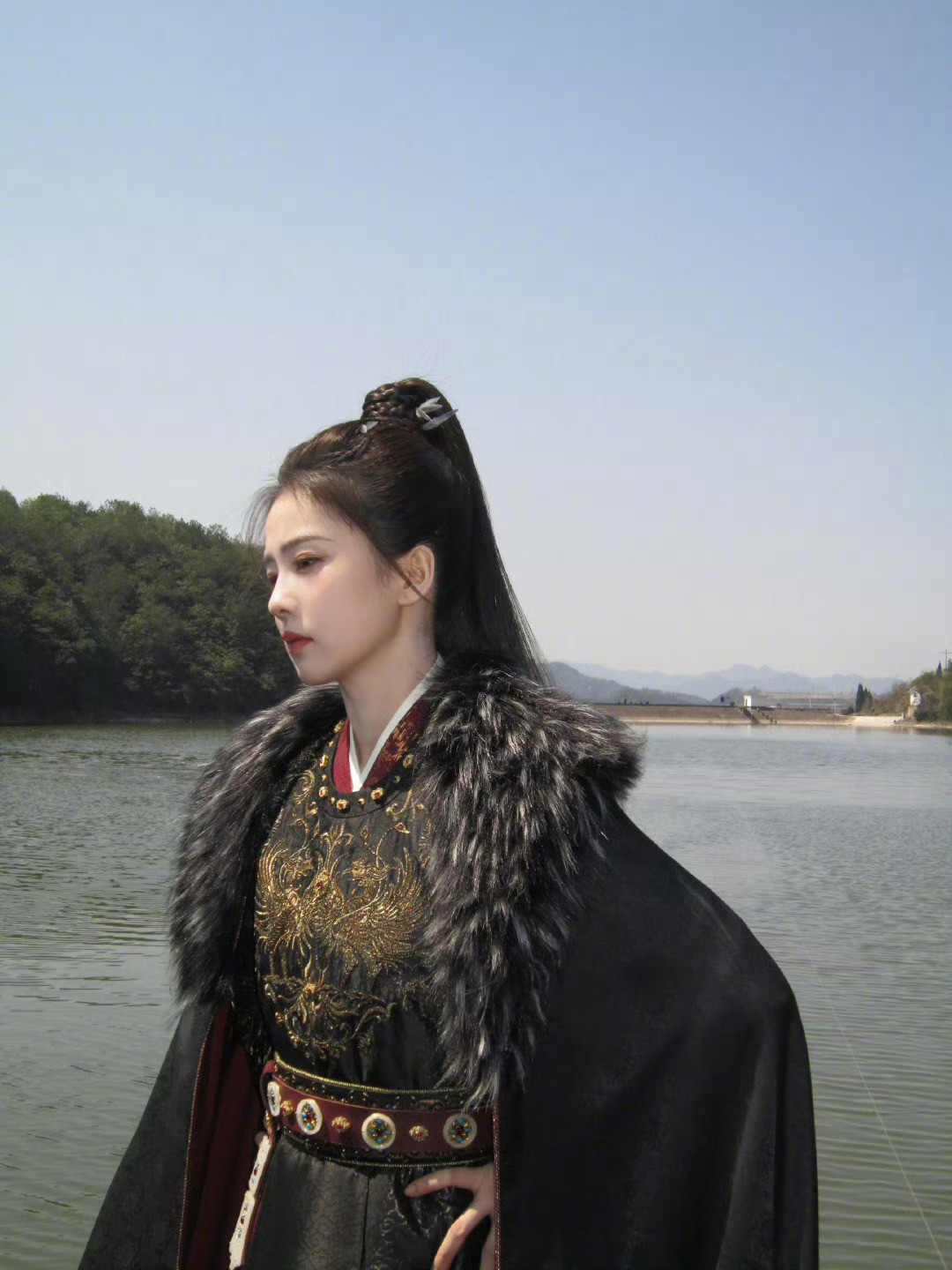 唐宫奇案首播云合4.8%唐宫奇案首播云合4.8%开局还不错继续冲冲冲！都来