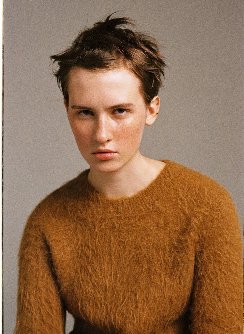 模特MilenaPaladini、MonaBhujel、PatiBogus