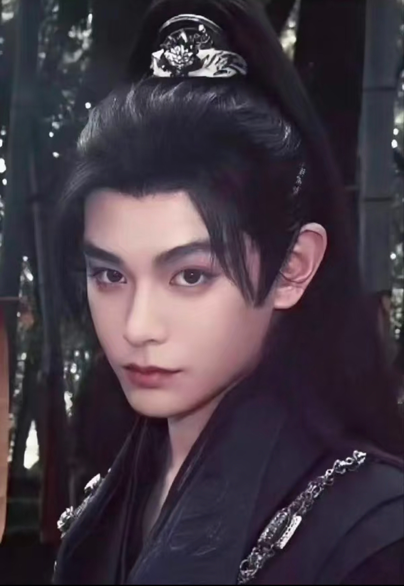 丁禹兮MISTINE全球防晒代言人子期的美貌冲击，不愧是古颜一…照片美成国漫少