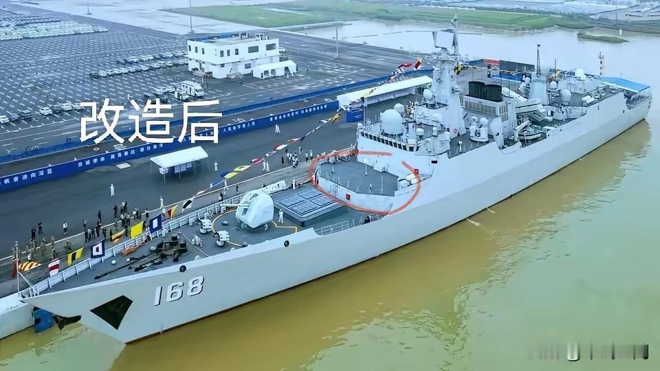 052B型“广州”舰已完成改装，但甲板浪费严重。我们从改装前后的对比照片来看，