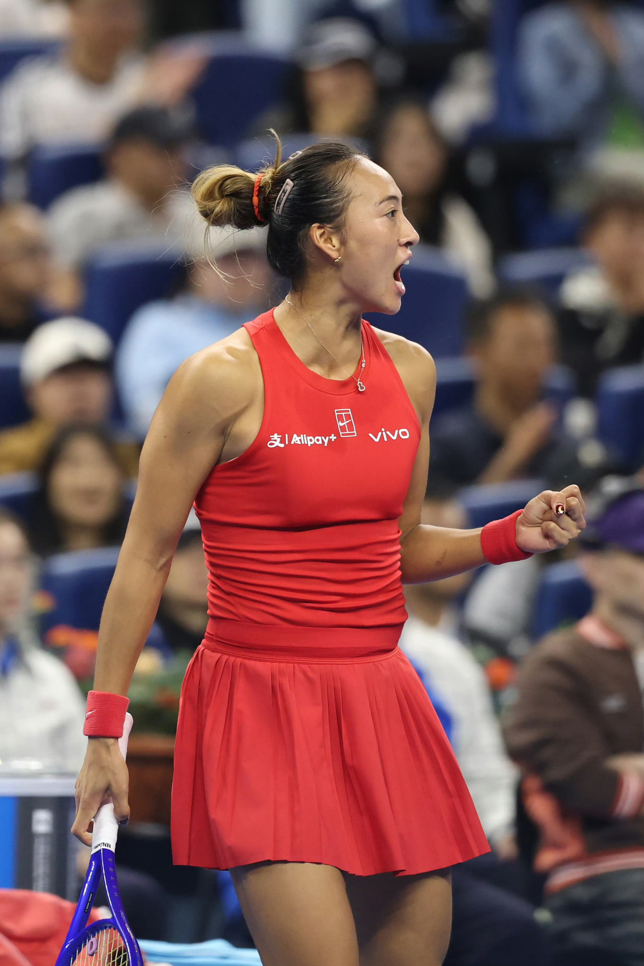 郑钦文排名重返TOP30郑钦文2站比赛重返前30！太牛了美网八强输冠军，拿到47