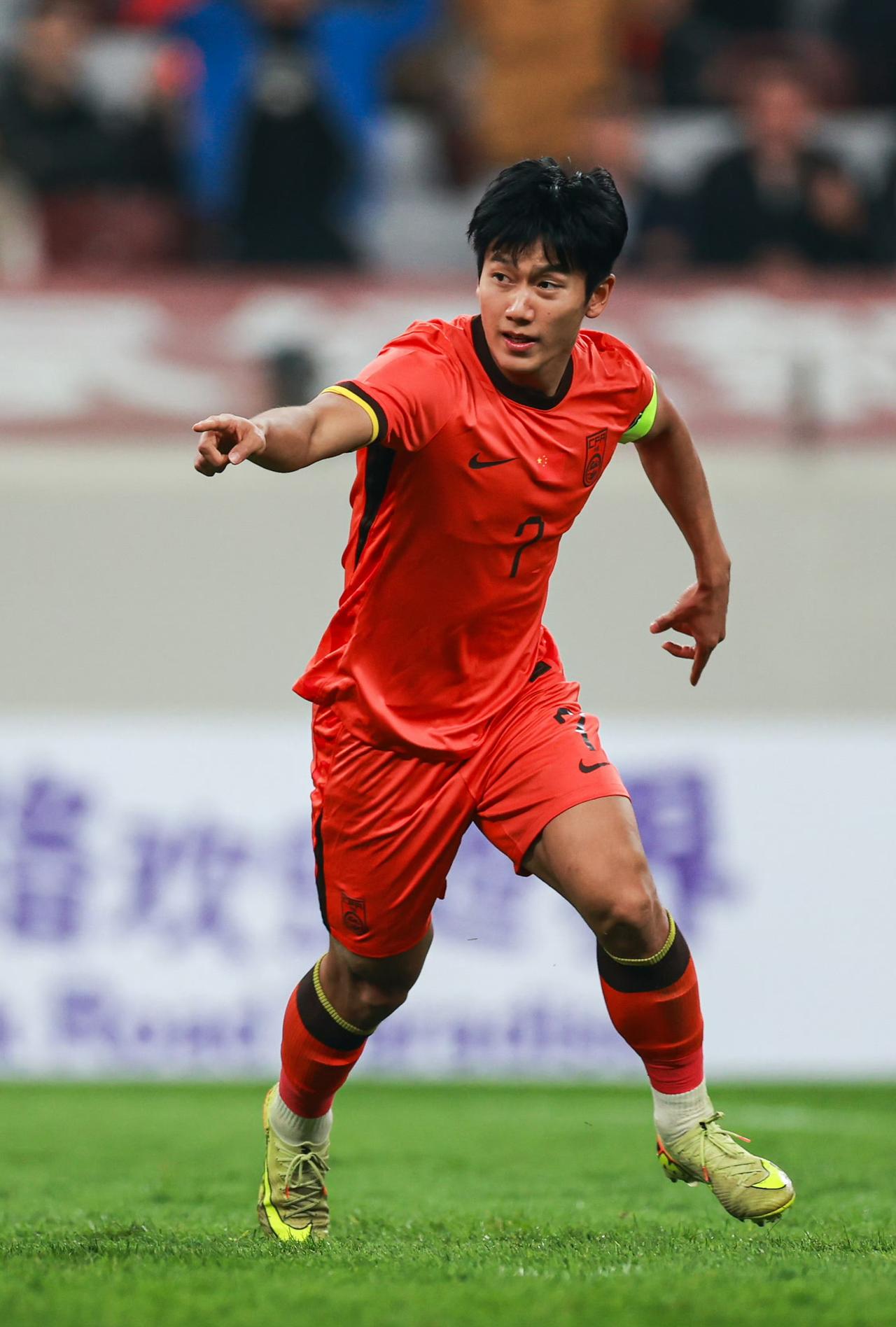 这支U23国足充其量只是二队，2比2打平泰国的首发，很多只是年初亚洲杯的替补。况